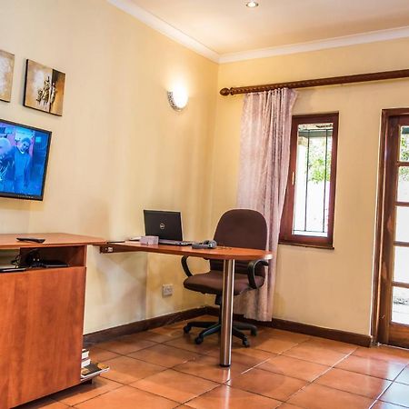 Tranquilo Resorts Lilongwe Exterior photo