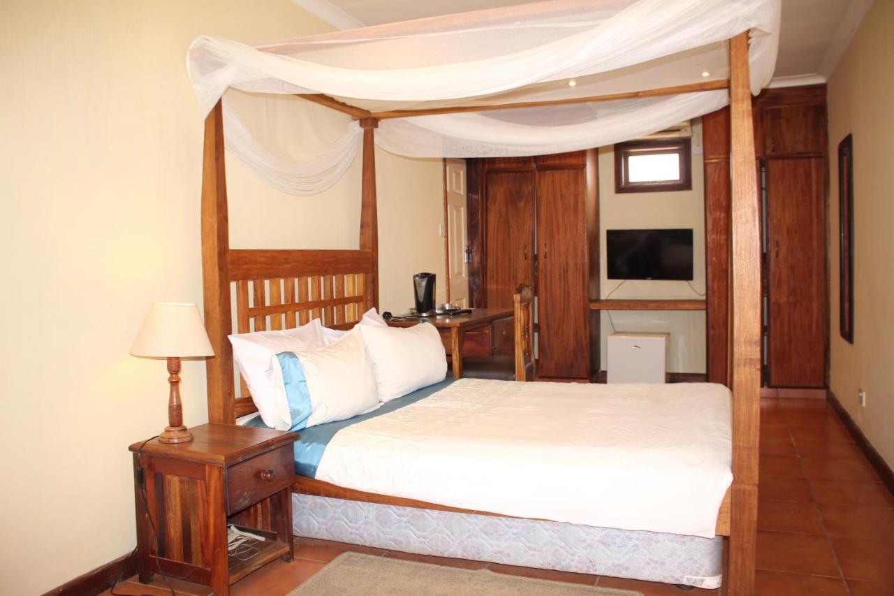 Tranquilo Resorts Lilongwe Exterior photo